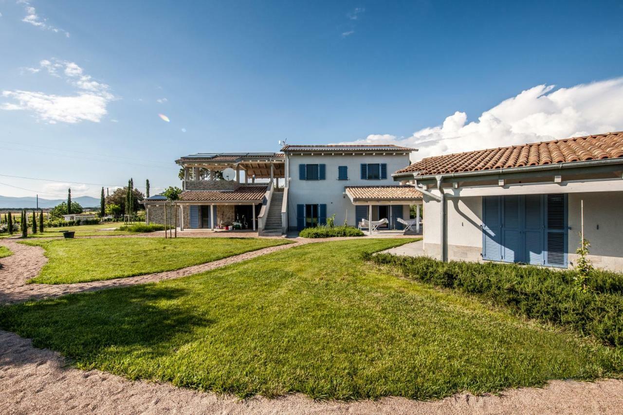 Refugium Countryhouse Podere Cernaia Kültér fotó